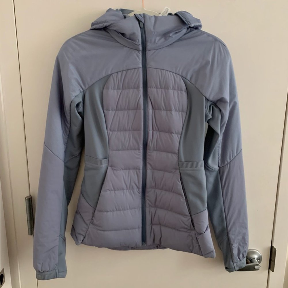Lululemon Down For It All Running Jacket in Light Blue (Chambray) Size 6